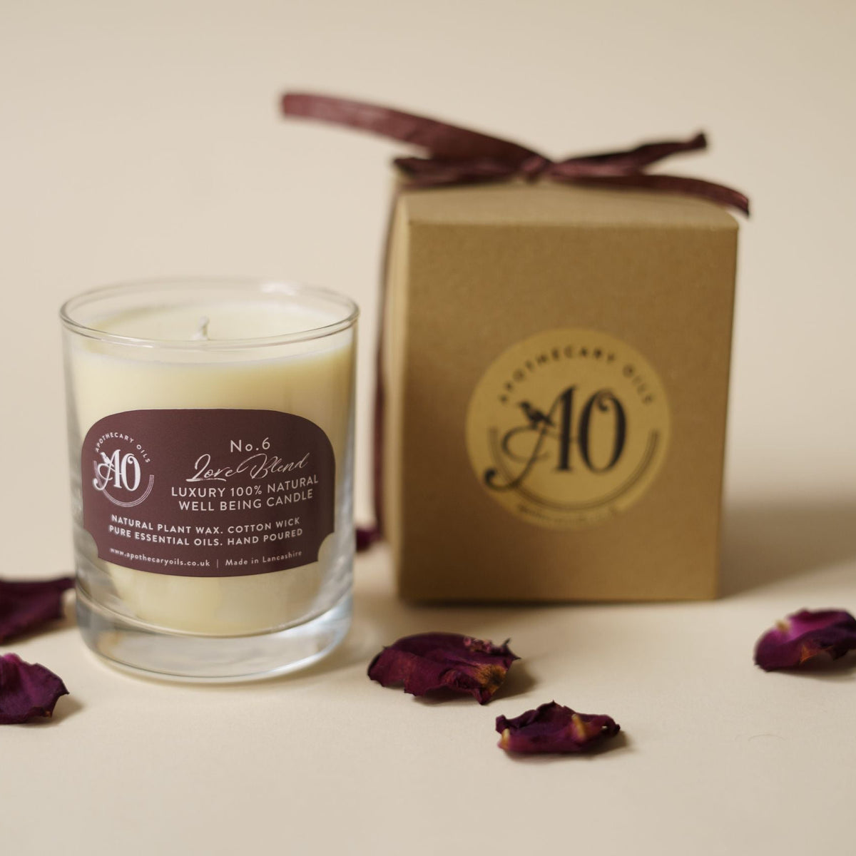 Aromatherapy Candle in No.6 Love Blend (large) image 0