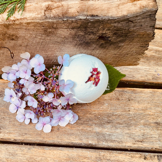 Natural Bath Bomb - Ylang Ylang & Coconut image 0